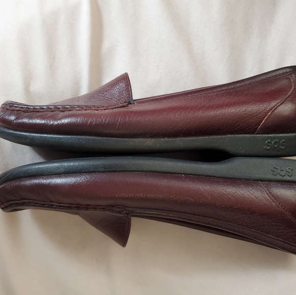 SAS Comfort Fit Tripad Sz. 91/2 N Wine Loafer - Picture 6 of 7